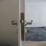 ремонт дверных замков